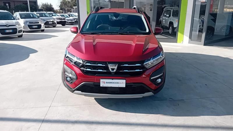 Usata Dacia Sandero Comfort 100 CV (73 kW) 2021 Rosso Berlina