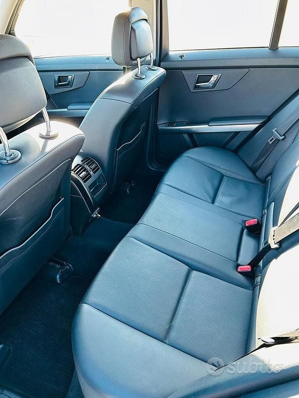 Usata Mercedes GLK200 143 CV (105 kW) 2011 Bianco SUV