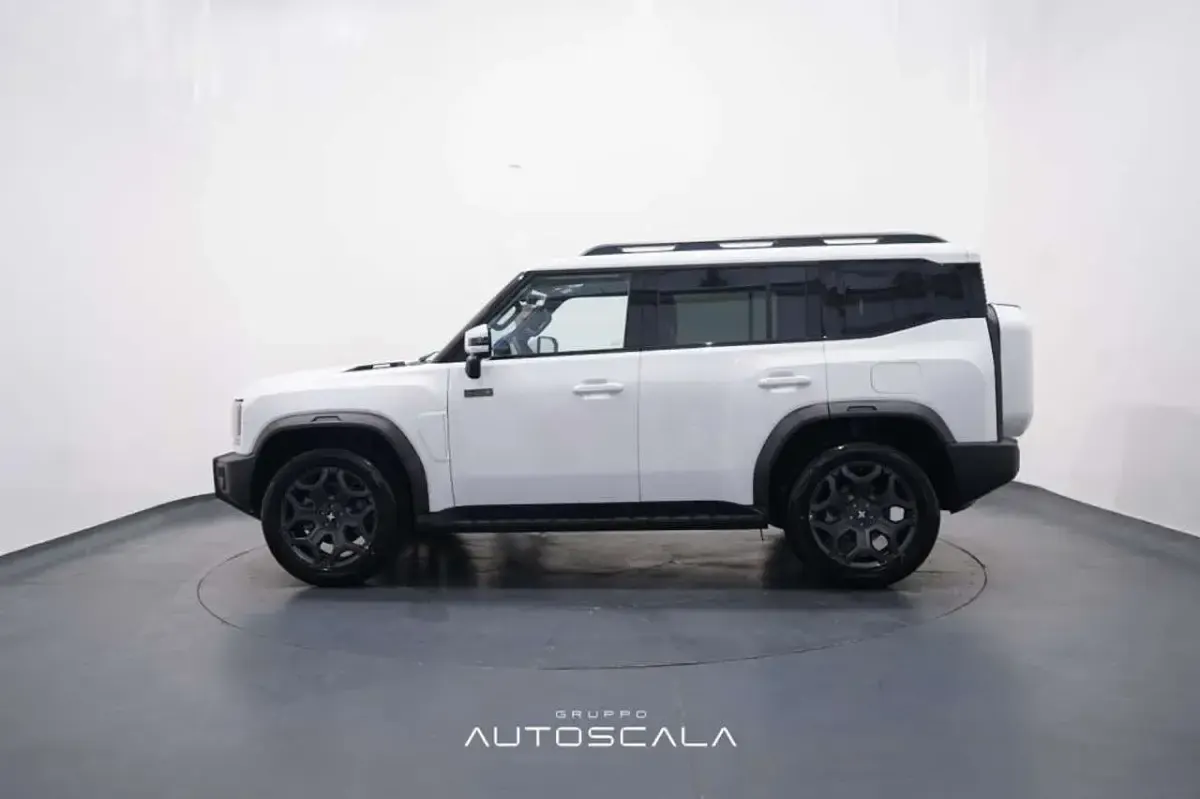 Nuova ICH-X K3 238 CV (175 kW) 2026 Pearl white SUV