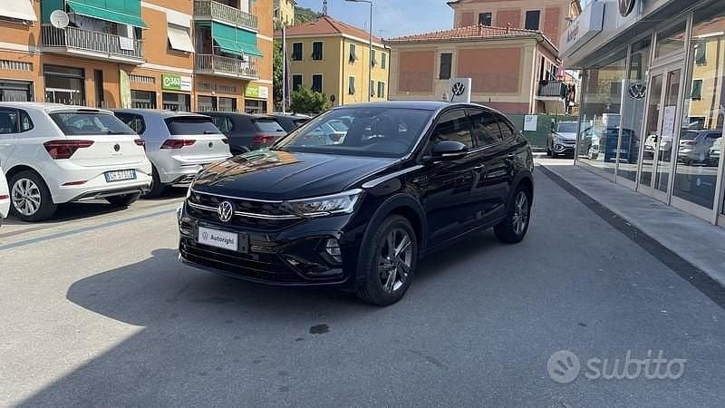 Usata VW Taigo R-line 110 CV (80 kW) 2022 Nero SUV
