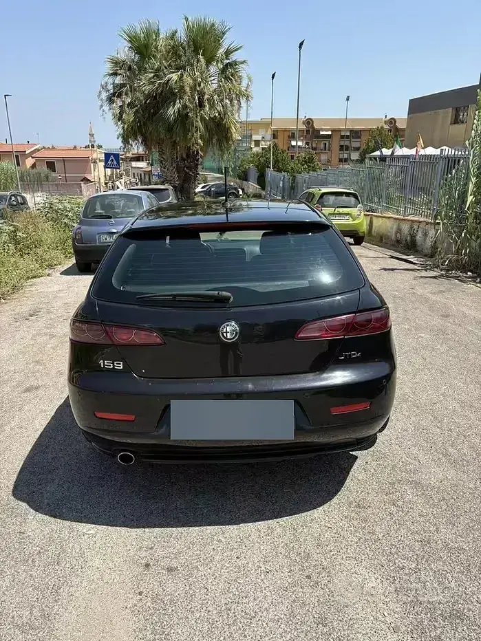 Usata Alfa Romeo 159 170 CV (125 kW) 2011 Nero Station wagon
