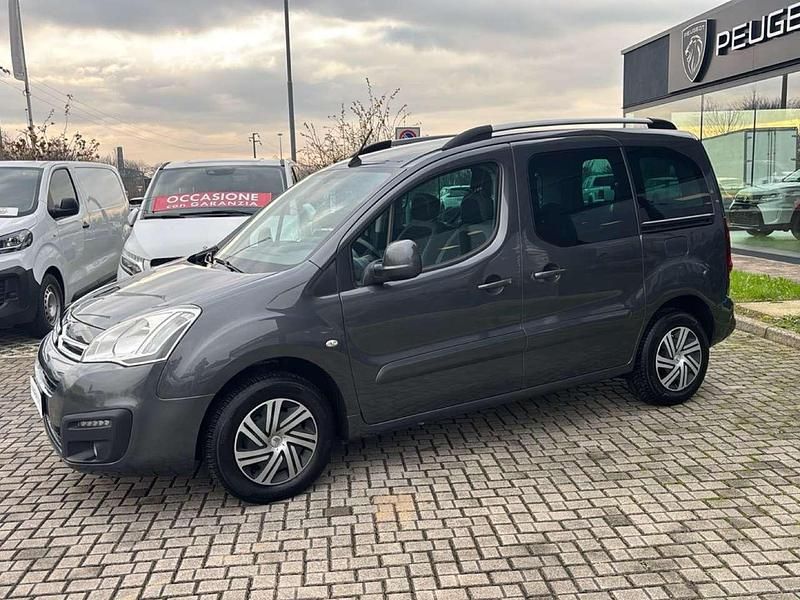 Usata Citroën Berlingo Feel 99 CV (72 kW) 2016 Grigio Monovolume