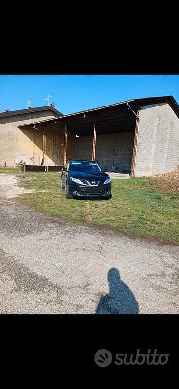 Usata Nissan Qashqai 360º 116 CV (85 kW) 2015 Nero SUV