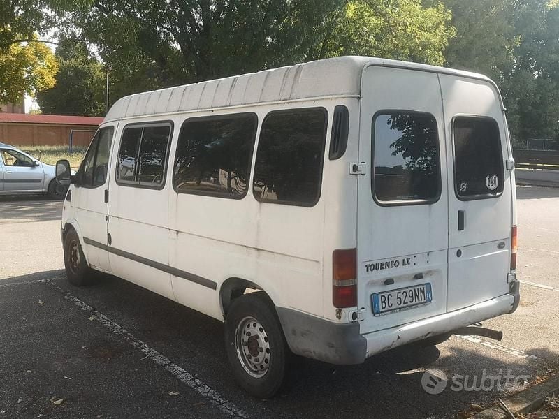 Usata Ford Transit 1999 Bianco Monovolume