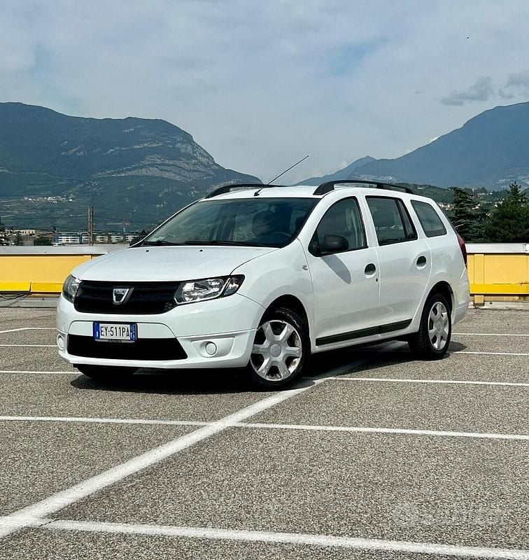 Usata Dacia Logan MCV 75 CV (55 kW) 2015 Bianco Station wagon