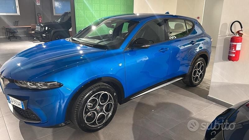 Usata Alfa Romeo Tonale Ti 160 CV (117 kW) 2023 Blu SUV