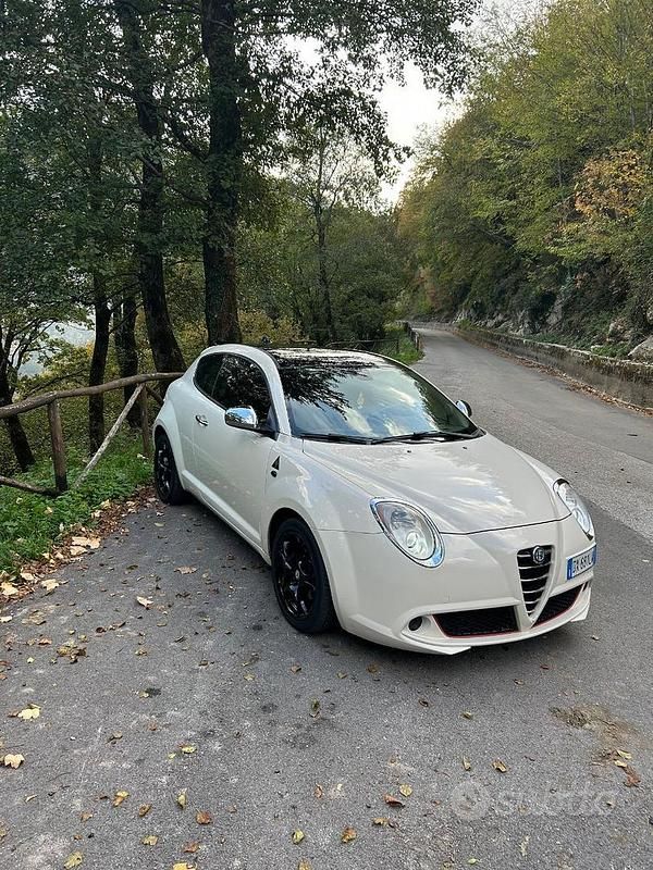 Usata Alfa Romeo MiTo Distinctive 120 CV (88 kW) 2009 Bianco Utilitaria