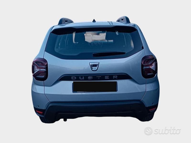 Usata Dacia Duster Comfort 101 CV (74 kW) 2022 Grigio SUV