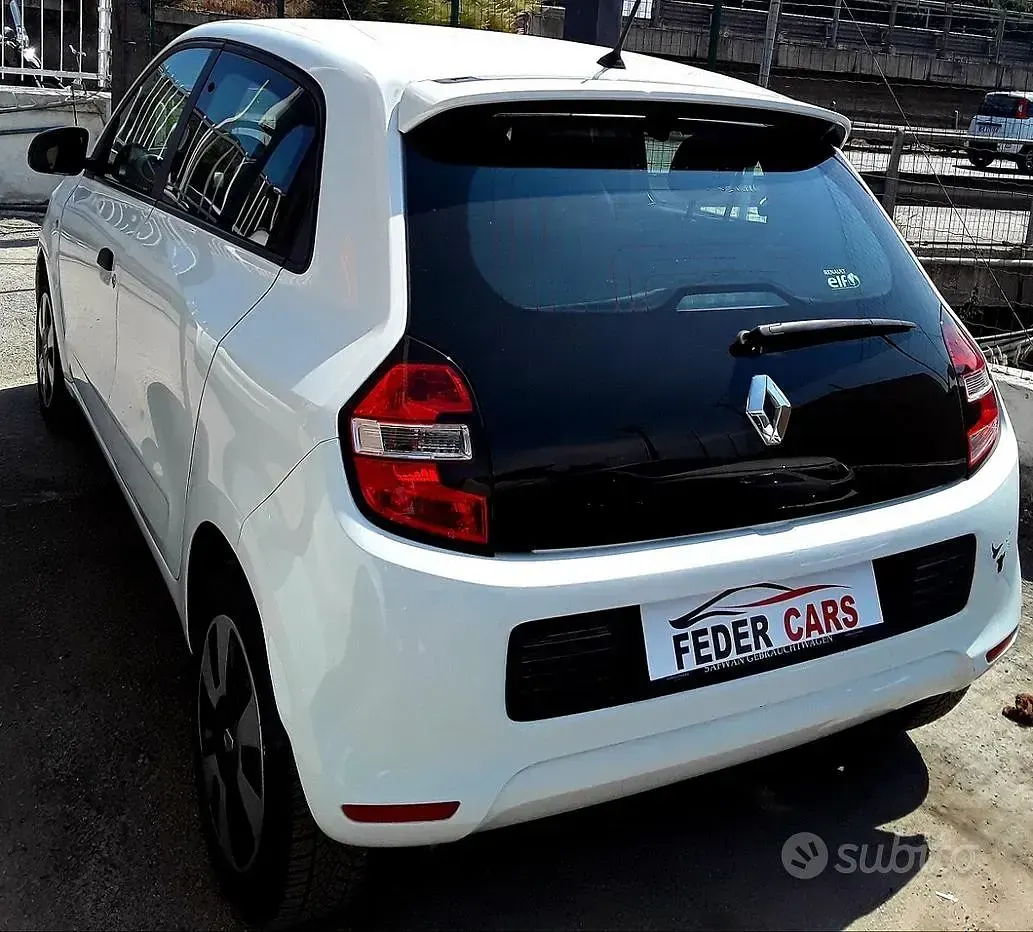 Usata Renault Twingo 65 CV (47 kW) 2016 Bianco Utilitaria