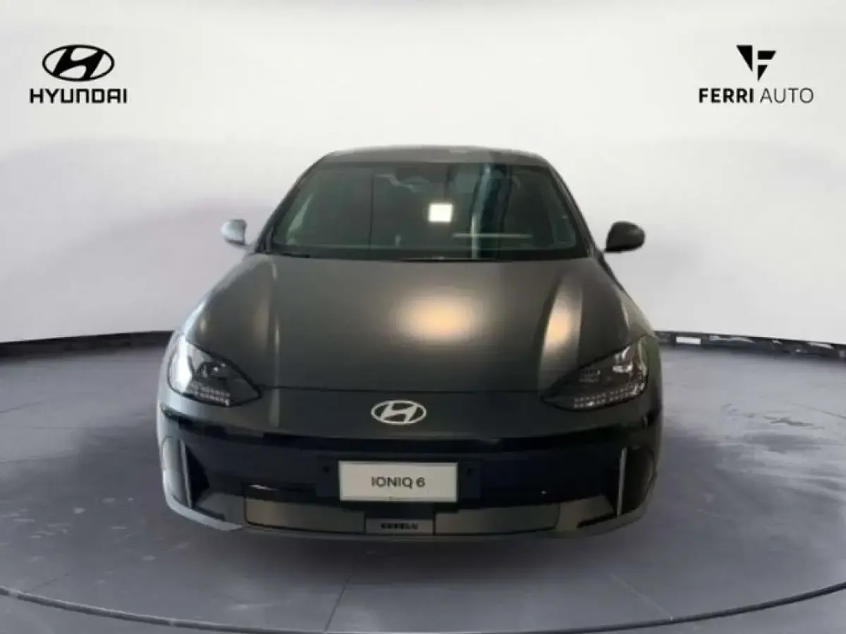 Usata Hyundai Ioniq 6 239 kW (325 CV) 2024 Grigio Berlina