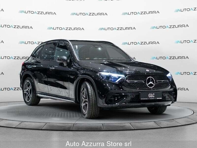 Usato 2024 Mercedes GLC220 2.0 El_Hybrid 197 CV (81.400 €)