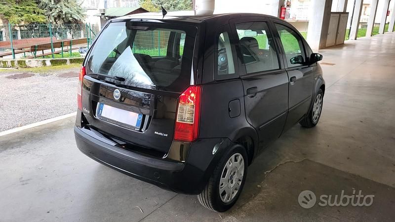 Usata Fiat Idea 90 CV (66 kW) 2008 Nero Monovolume