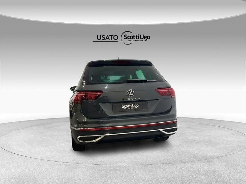 Usata VW Tiguan Elegance 150 CV (110 kW) 2023 Grigio SUV