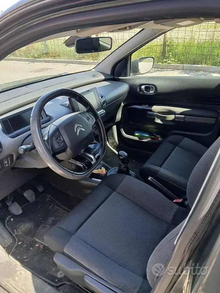 Usata Citroën C4 88 CV (64 kW) 2017 Grigio Berlina