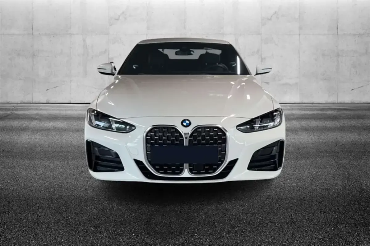 Usata BMW 420 M Sport 184 CV (135 kW) 2025 Bianco Coupé