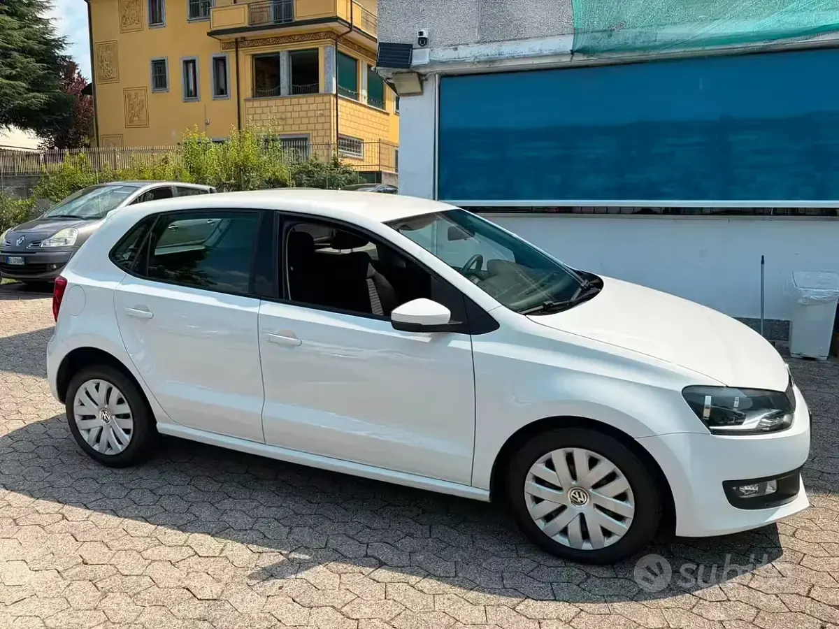 Usata VW Polo United 75 CV (55 kW) 2011 Bianco Utilitaria