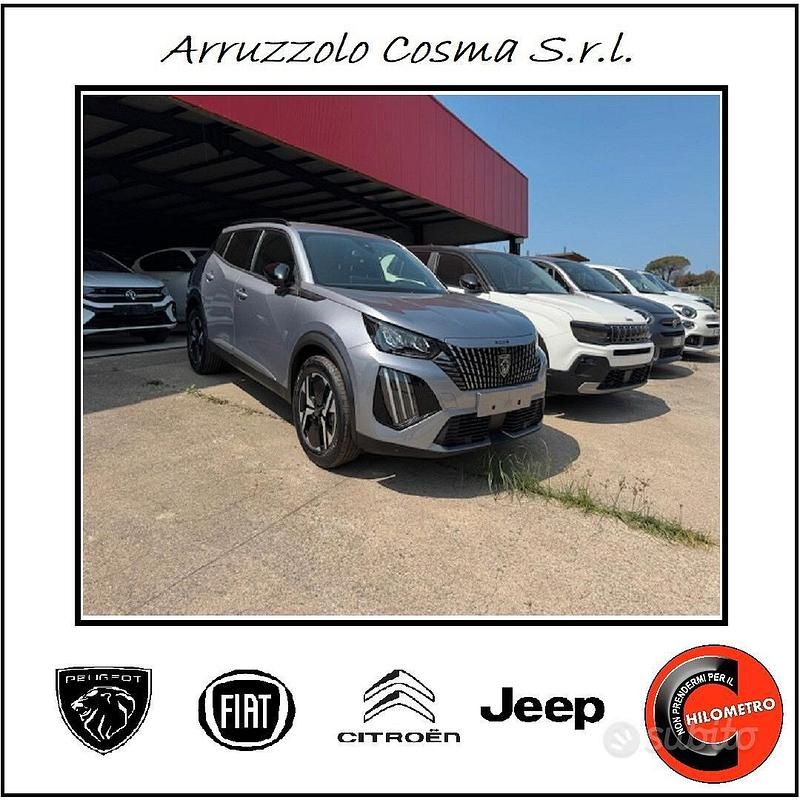 Usata Peugeot 2008 Allure 102 CV (75 kW) 2024 Grigio SUV