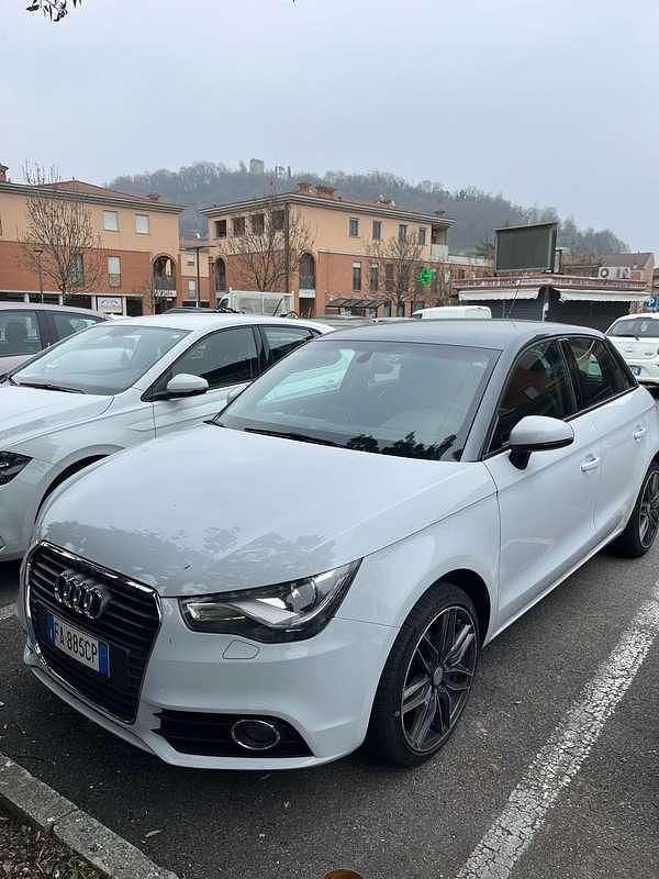 Usata Audi A1 Sportback Ambition 90 CV (66 kW) 2014 Bianco Utilitaria