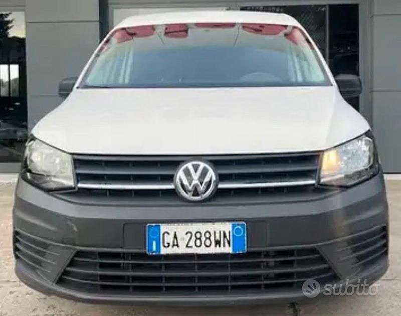 Usata VW Caddy 102 CV (75 kW) 2020 Bianco Monovolume