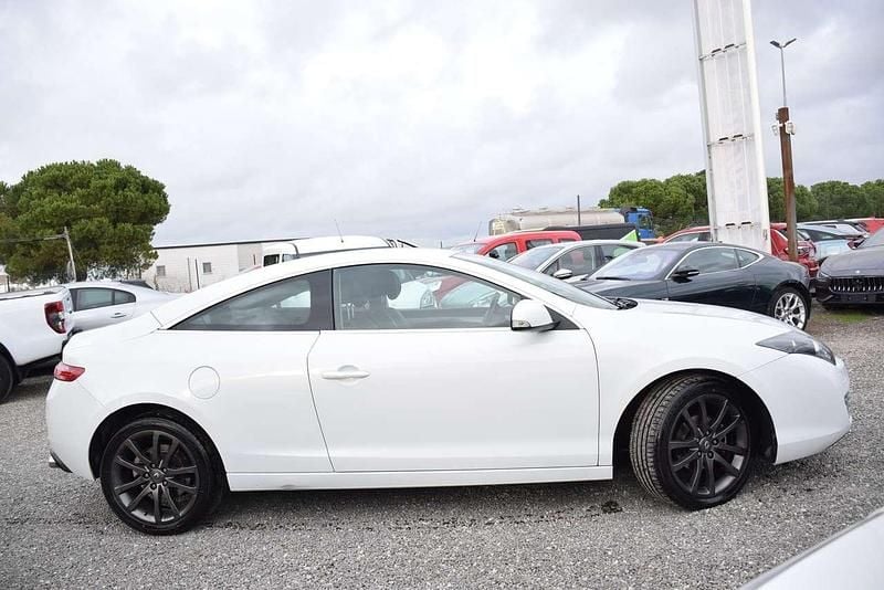Usata Renault Laguna Coupé 110 CV (80 kW) 2014 Bianco Coupé