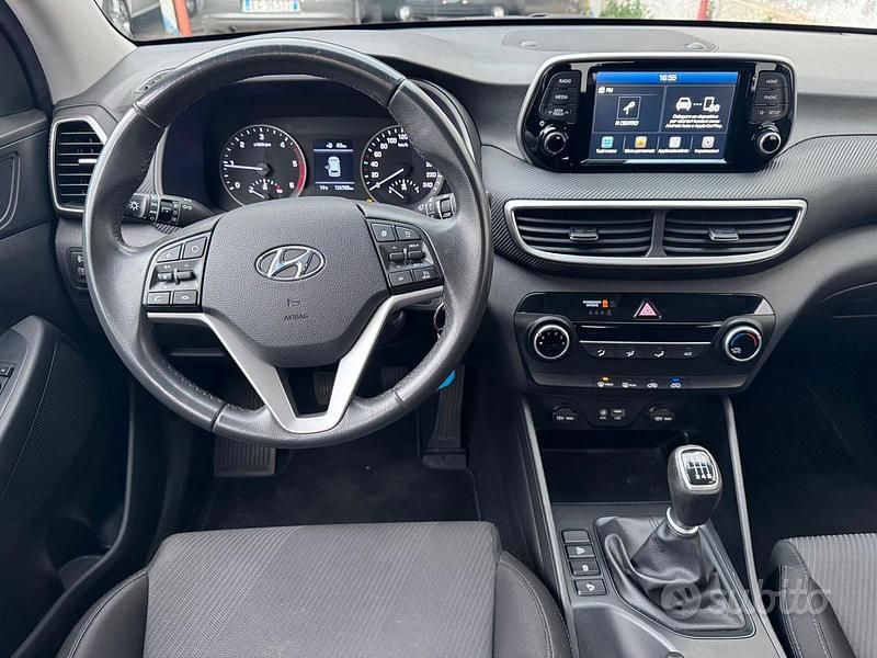 Usata Hyundai Tucson 116 CV (85 kW) 2019 Grigio SUV