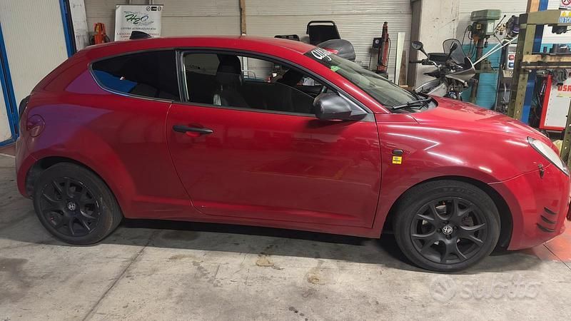 Usata Alfa Romeo MiTo 120 CV (88 kW) 2009 Rosso Utilitaria