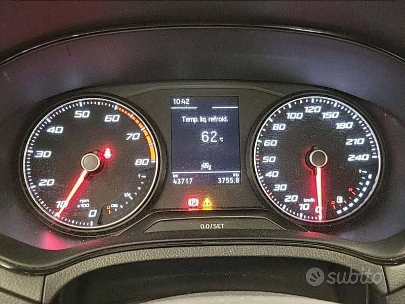 Usata Seat Arona Reference 90 CV (66 kW) 2021 Other SUV