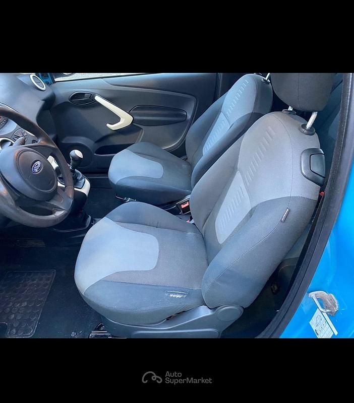 Usata Ford Ka 69 CV (50 kW) 2012 Blu Utilitaria