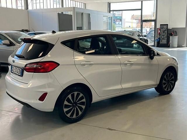 Usata Ford Fiesta Titanium 75 CV (55 kW) 2022 Bianco Utilitaria