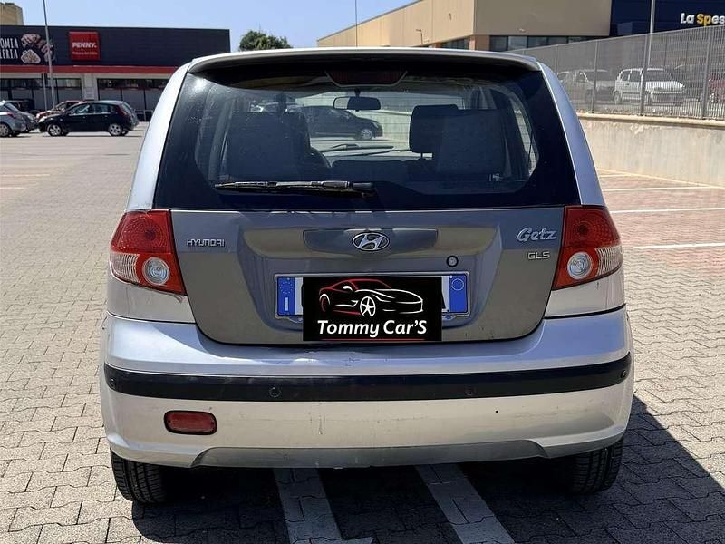 Usata Hyundai Getz 80 CV (58 kW) 2004 Argento Utilitaria