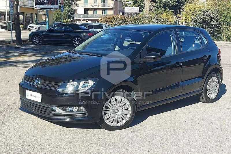 Nero Usata 2016 VW Polo Business Due volumi | 8900 € (Buon prezzo) - Immagine 1/4