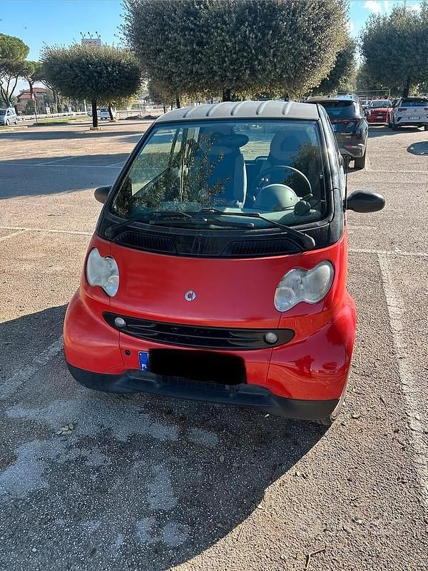 Usata Smart ForTwo Coupé 61 CV (44 kW) 2003 Nero Coupé