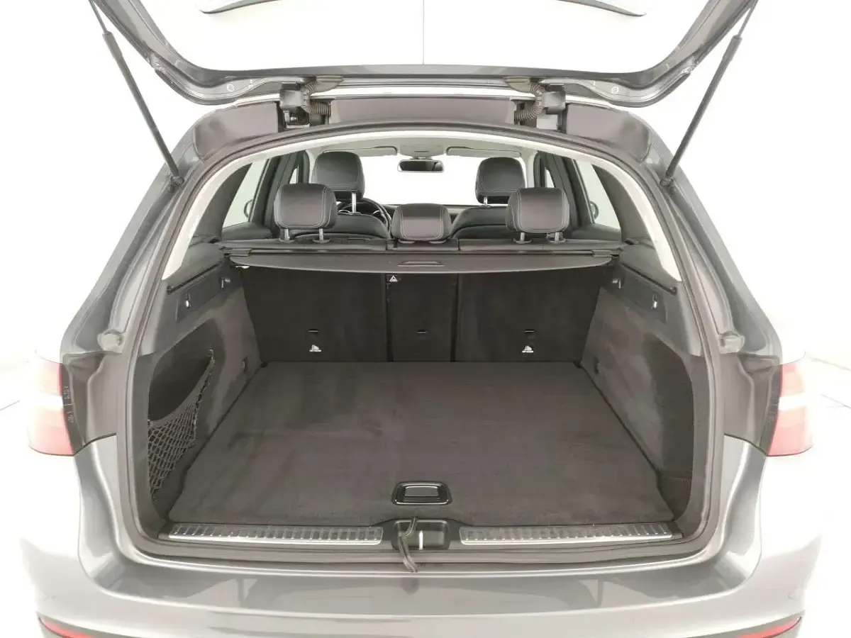 Usata Mercedes GLC220 Premium 170 CV (125 kW) 2016 Grigio SUV
