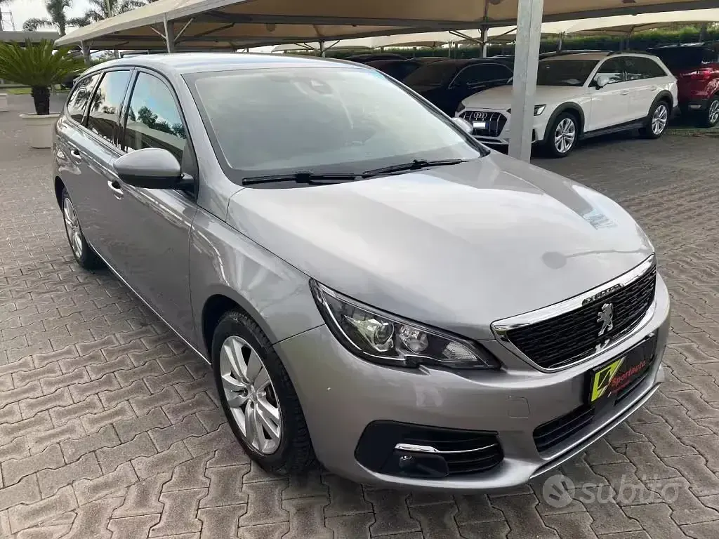 Usata Peugeot 308 Allure 131 CV (96 kW) 2019 Grigio Station wagon