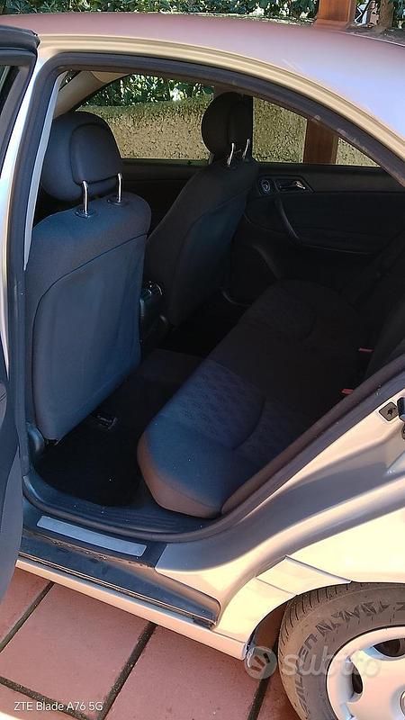 Usata Mercedes C200 2003 Grigio Berlina