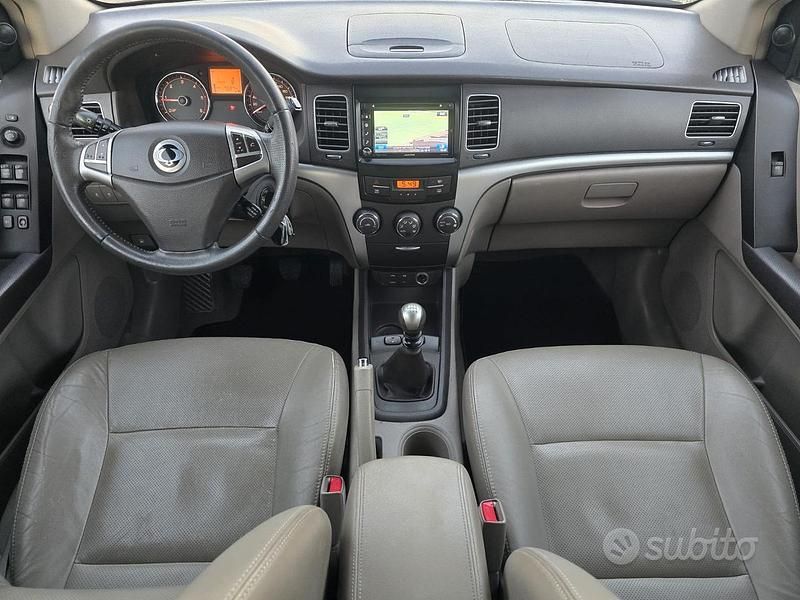 Usata Ssangyong (KGM) Korando 175 CV (128 kW) 2013 Nero SUV