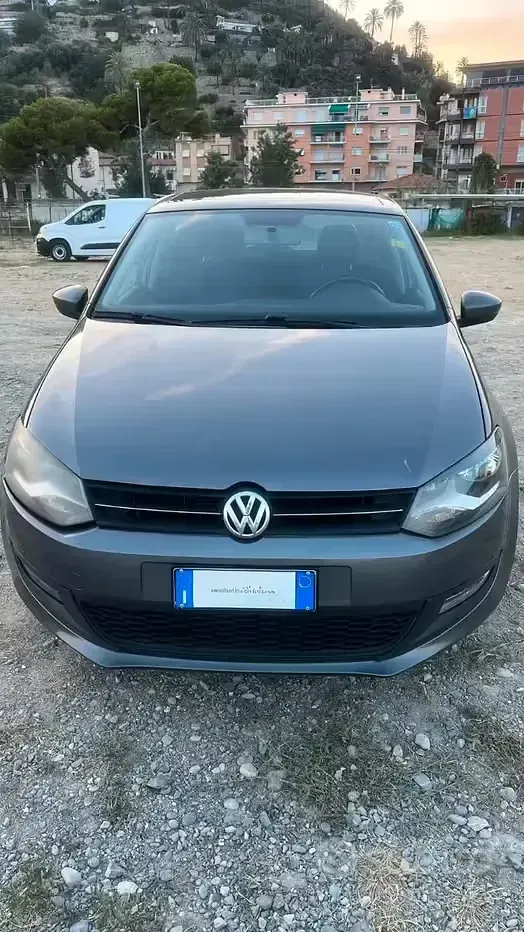 Usata VW Polo 50 CV (36 kW) 2013 Grigio Utilitaria