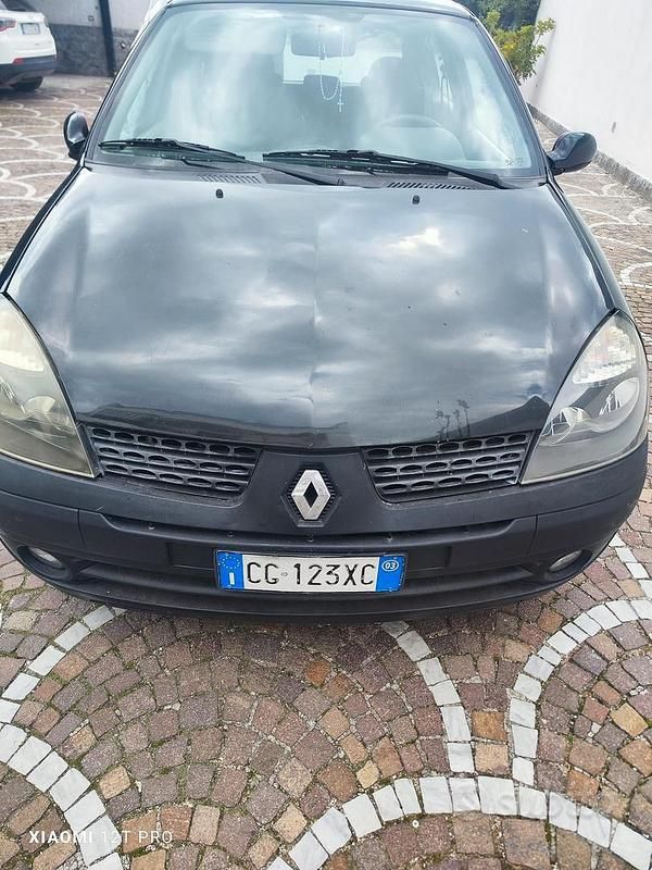 Usata Renault Clio II 2003 Nero Utilitaria