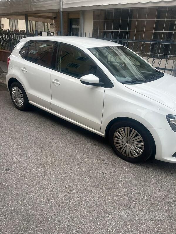 Usata VW Polo 75 CV (55 kW) 2017 Bianco Utilitaria