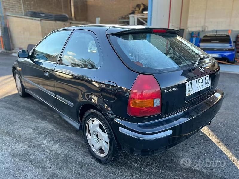 Usata Honda Civic 90 CV (66 kW) 1998 Nero Station wagon