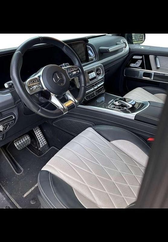 Usata Mercedes G63 AMG AMG 585 CV (430 kW) 2023 Grigio SUV
