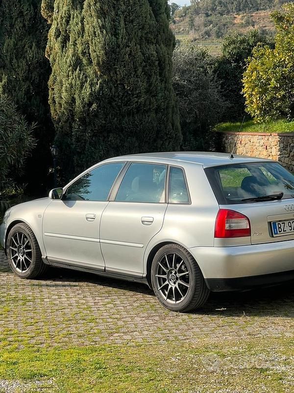 Usata Audi A3 150 CV (110 kW) 2002 Grigio Utilitaria