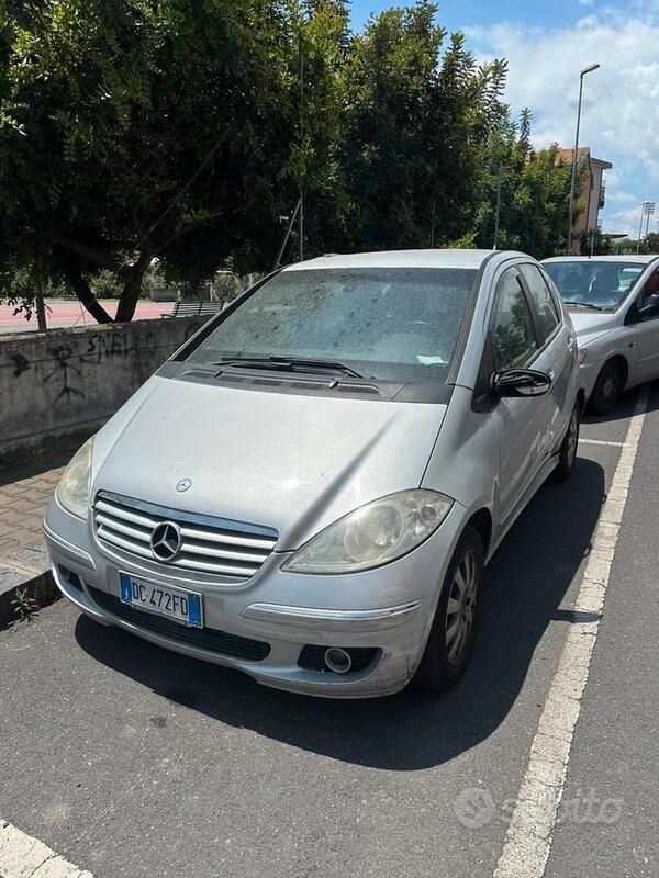 Usata Mercedes A180 Elegance 109 CV (80 kW) 2006 Grigio Berlina