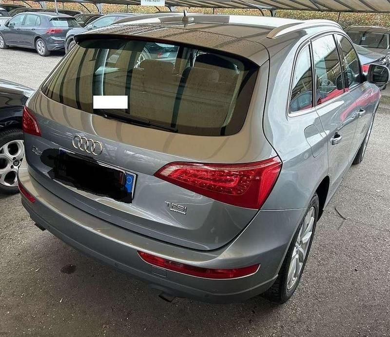 Usata Audi Q5 Advanced Plus 211 CV (155 kW) 2011 Grigio SUV