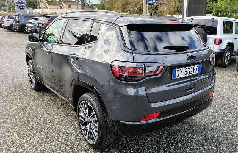 Usata Jeep Compass Summit 131 CV (96 kW) 2025 Grigio SUV
