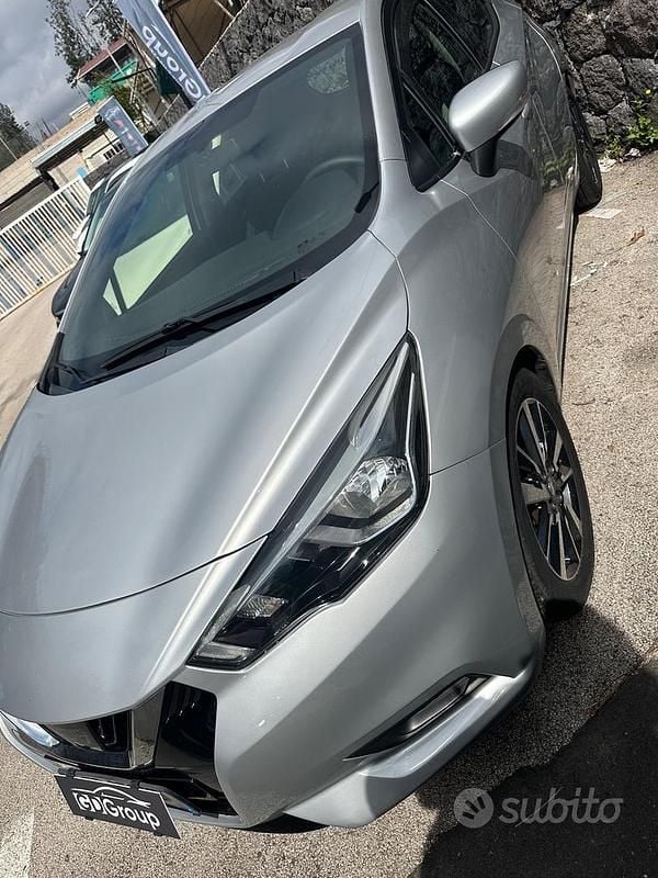 Usata Nissan Micra Visia+ 90 CV (66 kW) 2018 Grigio Utilitaria