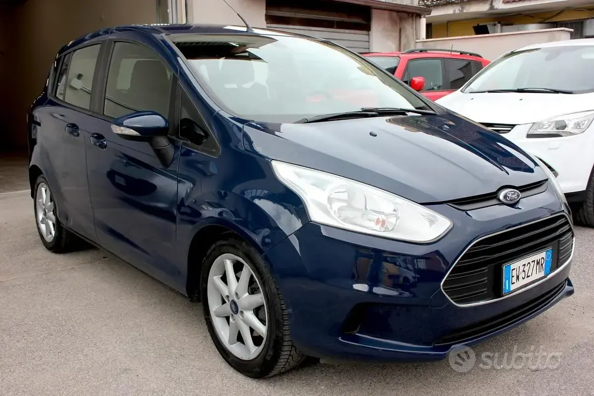 Usata Ford B-MAX 75 CV (55 kW) 2014 Blu Monovolume