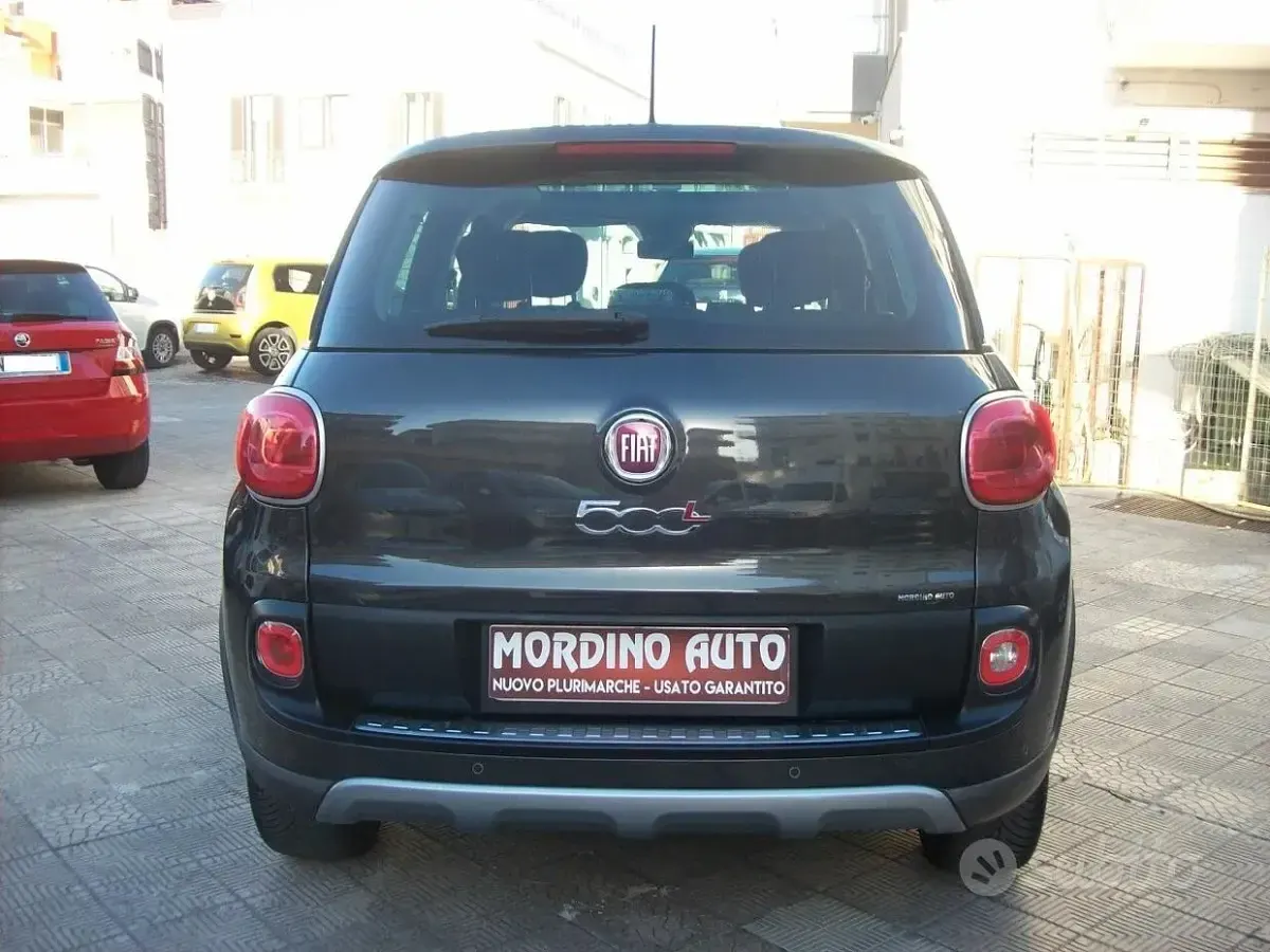 Usata Fiat 500L Trekking 105 CV (77 kW) 2014 Grigio Monovolume