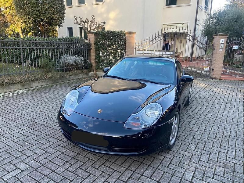 Usata Porsche 911 Carrera 4 300 CV (220 kW) 2000 Nero Coupé