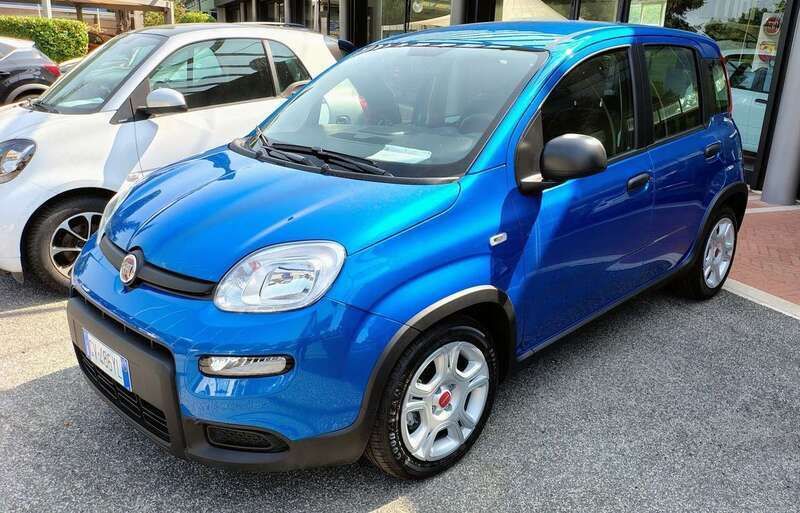 Usata Fiat Panda S 69 CV (50 kW) 2024 Blu Utilitaria